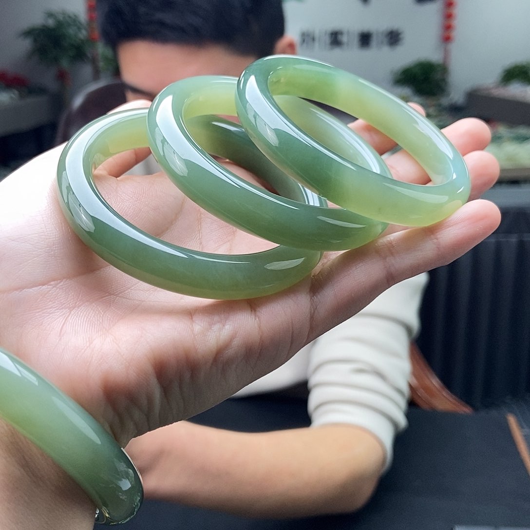 和田玉59-60颜色多样性发拍一发一未镶嵌