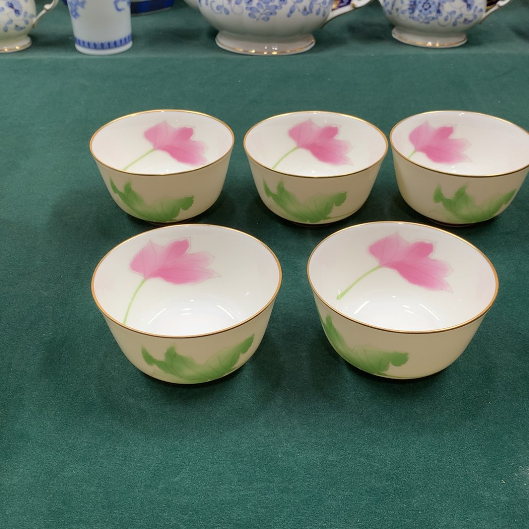 摆件全是大漂亮瓷器啊美美哒