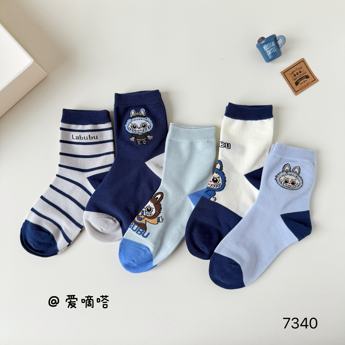 爱嘀嗒7340儿童袜子男童秋冬卡通蓝色可爱精梳棉中筒新款