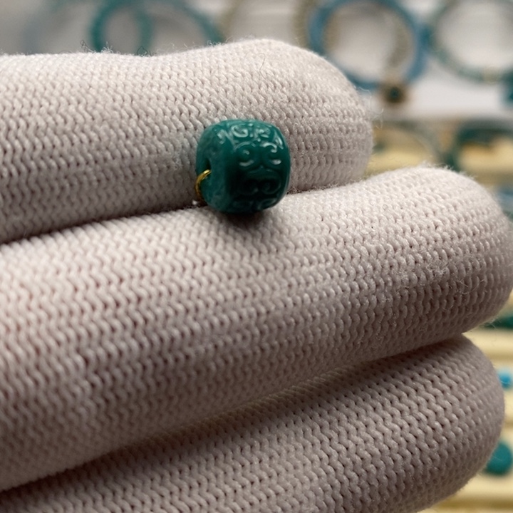 绿松石珠宝奇石18K金镶嵌A215