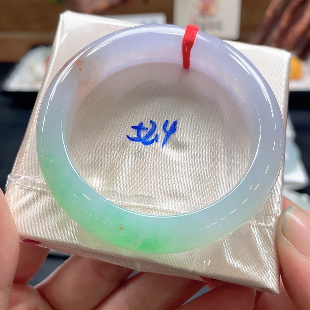 翡翠手镯未镶嵌36号