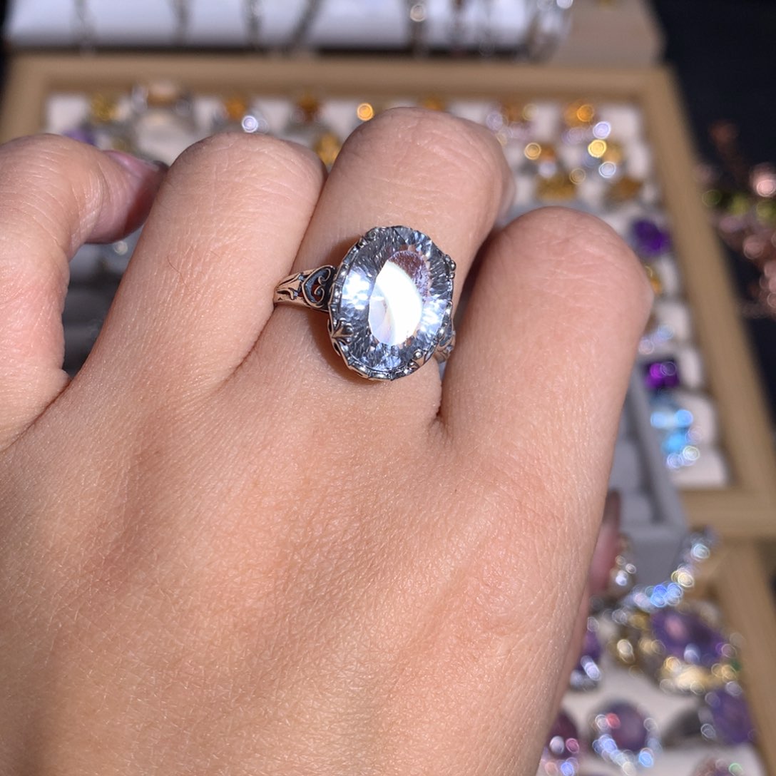 【闪购商品】水晶戒指银S925镶嵌北***?戒指