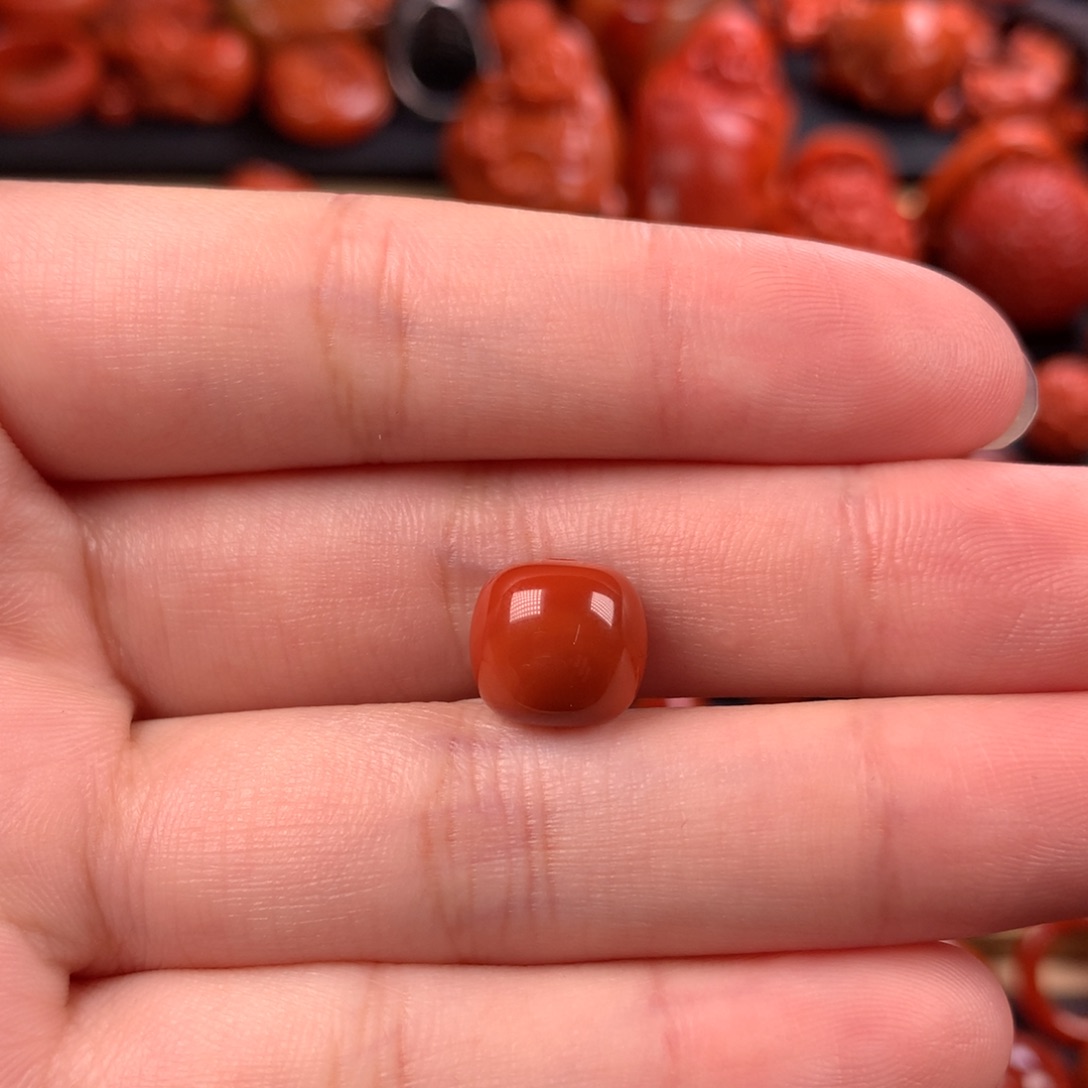 未镶嵌老型10.5mm南红玛瑙