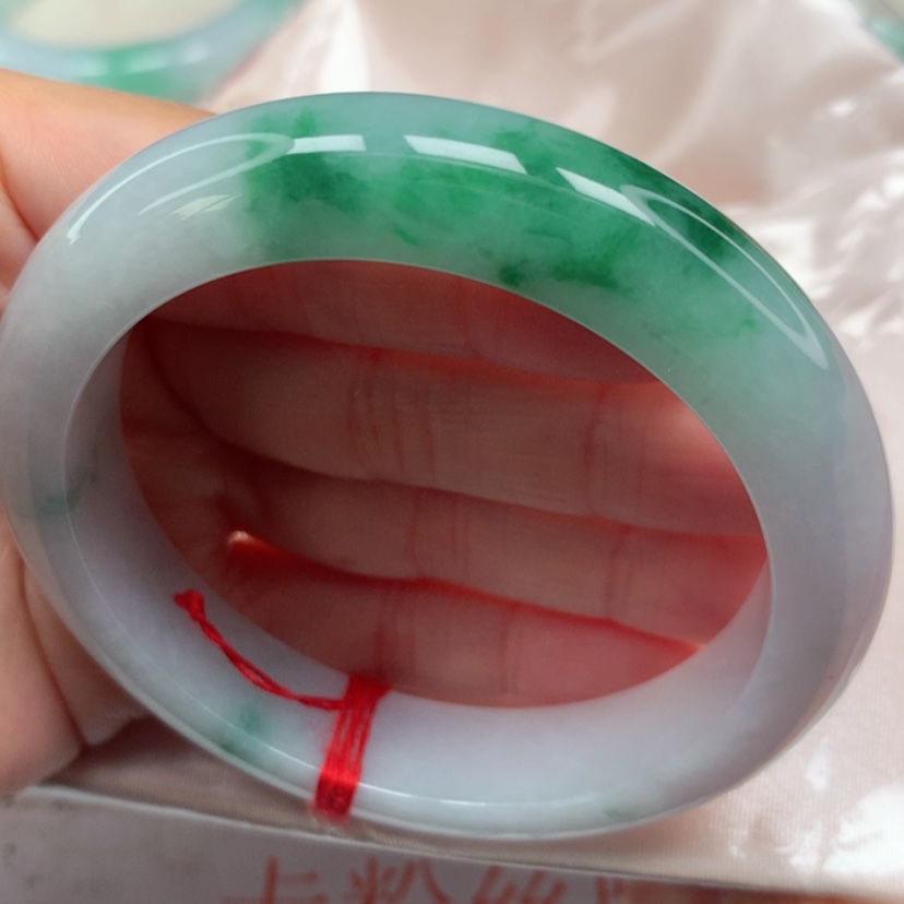 【闪购商品】翡翠手镯未镶嵌冰胶飘辣绿手镯5758圈2号