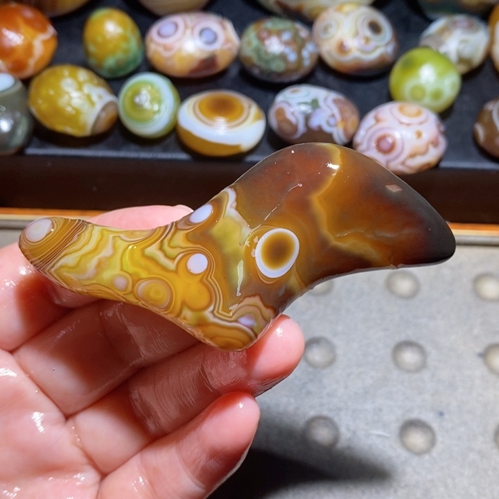 未镶嵌玛瑙/玉髓珠宝半成品28