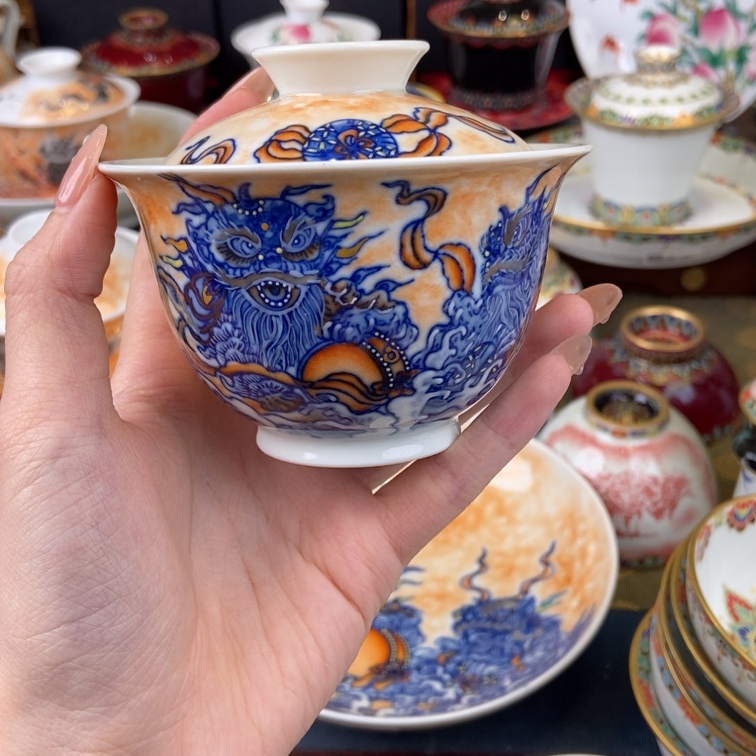 陶瓷艺术家的作品是一个非常的喜欢