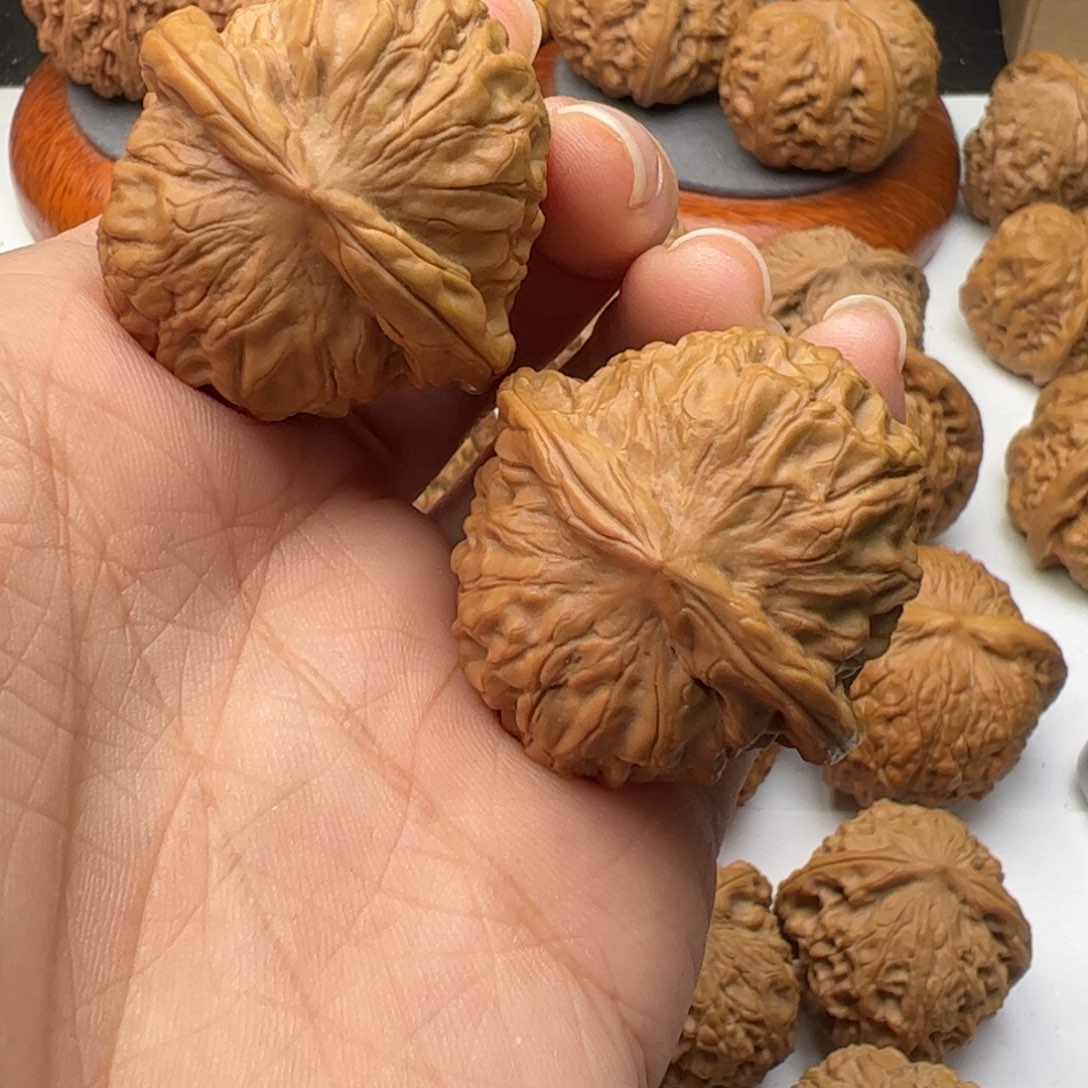 文玩核桃吊坠石门元宝36全品