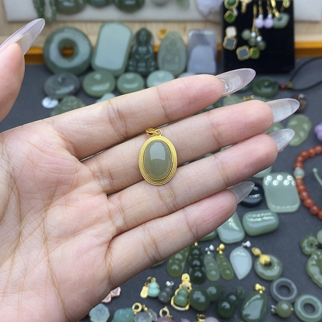 和田玉吊坠(不含链)银S925镶嵌