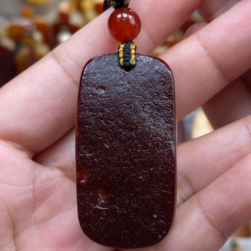 【闪购商品】琥珀颈饰未镶嵌