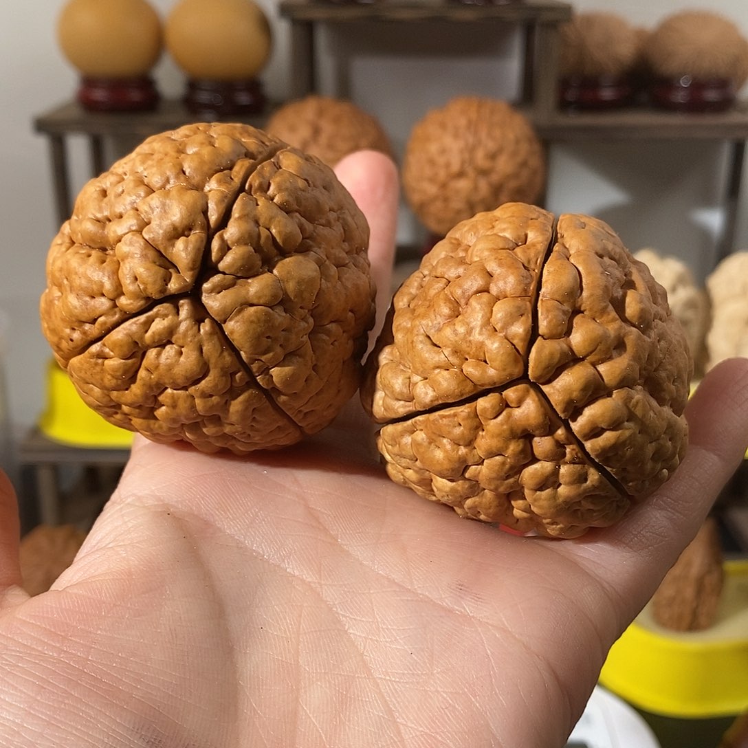 吊坠文玩核桃三瓣脑纹金刚练手不退不换不接受中差评53