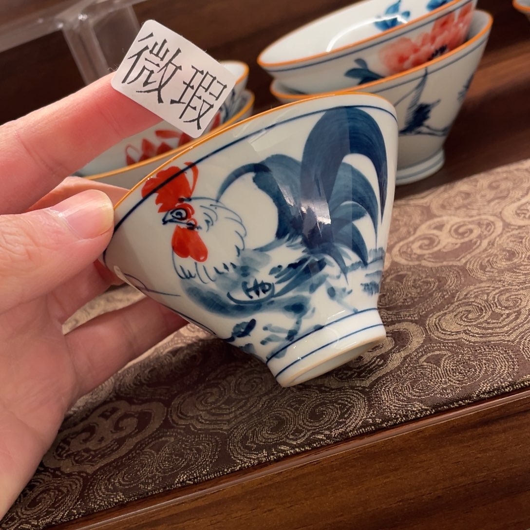 釉下手绘茶具微瑕