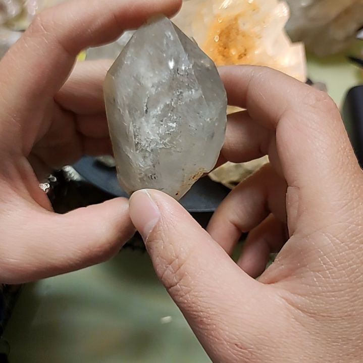 未镶嵌水晶大型摆件（非配饰）