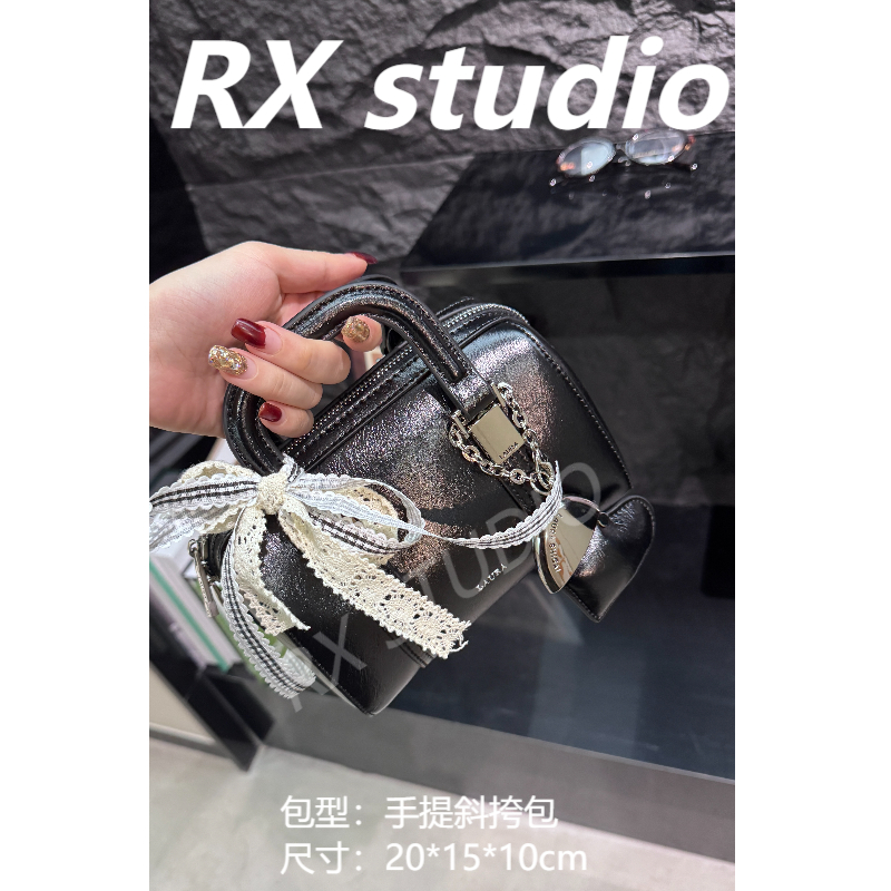 【南沙瑞熙】SD-5357-黑色 RAIN.CUN轻奢小众时尚女士包