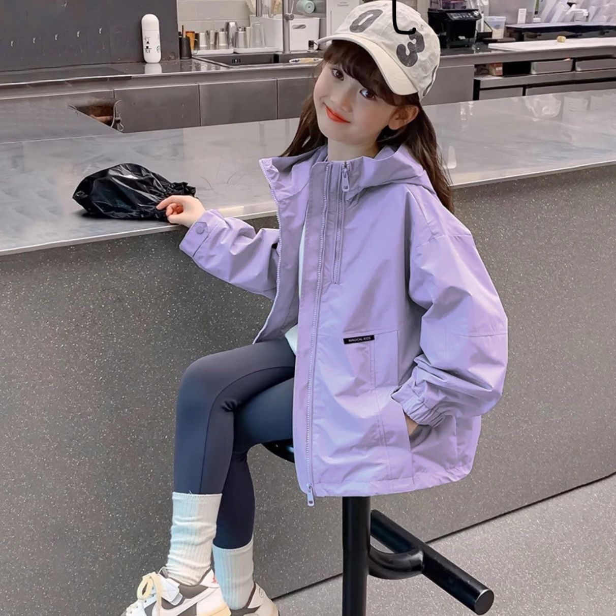 【现货】女童外套连帽冲锋衣春秋款2025新款儿童衣服童装女孩上衣潮