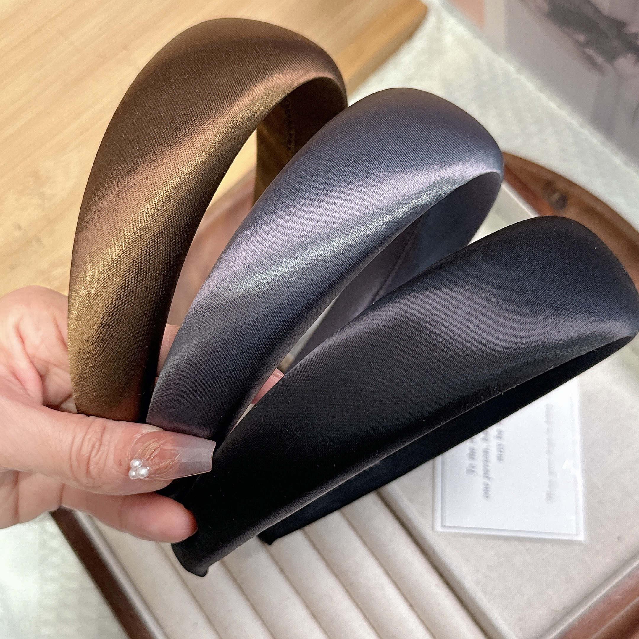 韩系复古少女风格发箍女宽边防滑高颅顶秋冬百搭时尚发饰