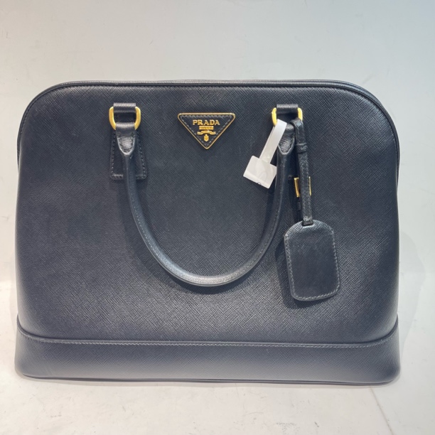 95新 Prada/普拉达 16772358/KIKIFIFI/黑金贝壳包