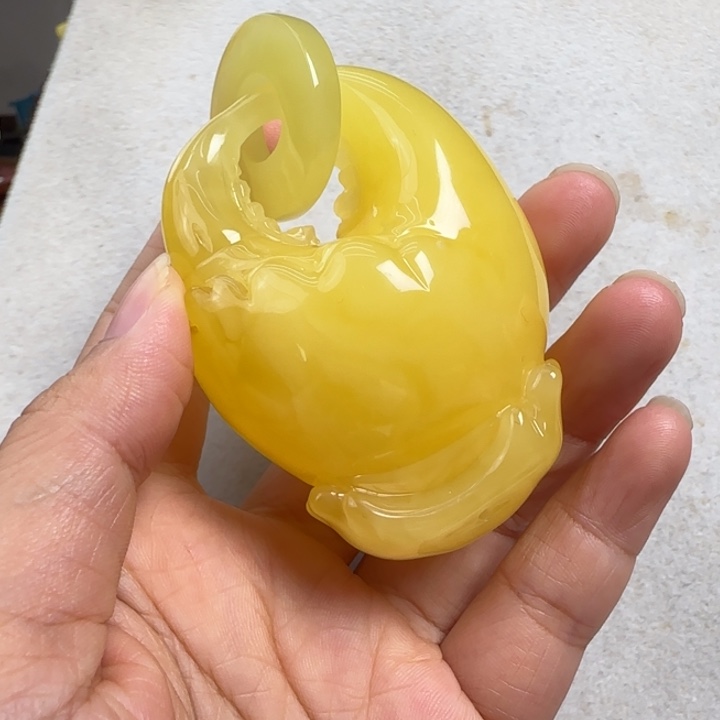未镶嵌蜜蜡珠宝奇石