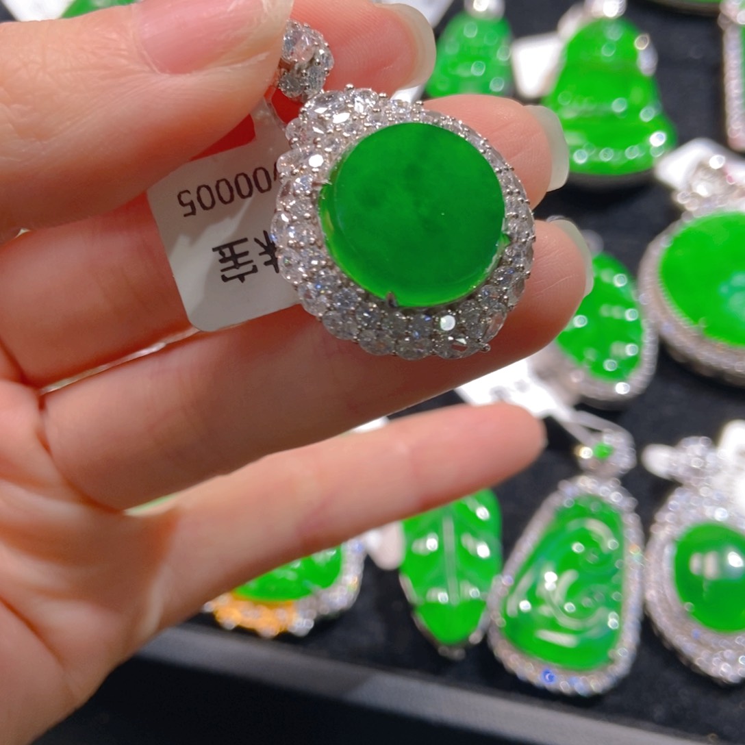 翡翠吊坠(不含链)银S925镶嵌