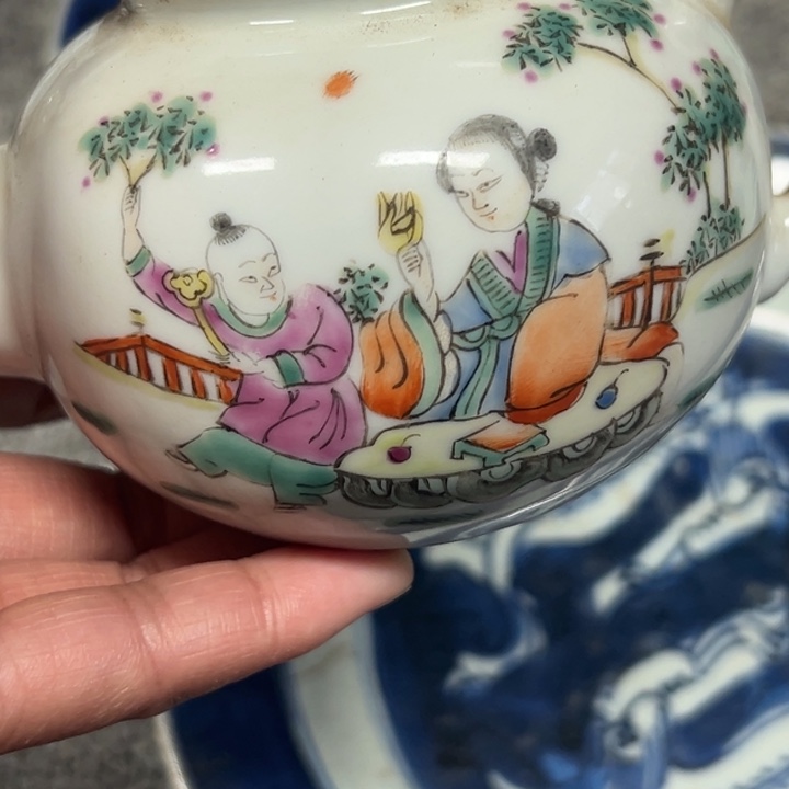 盘春**地喜乐满堂之茶壶