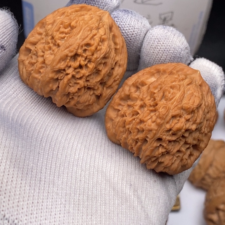 文玩核桃把件_****/南疆石40