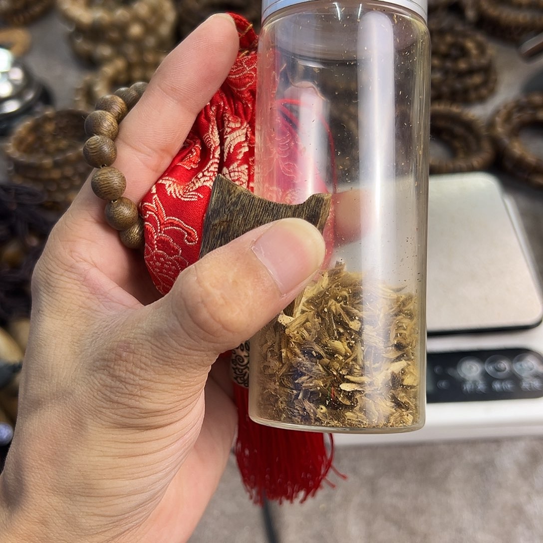 沉香碎屑沉香沉香0.8圆珠单圈福利款多样性发一