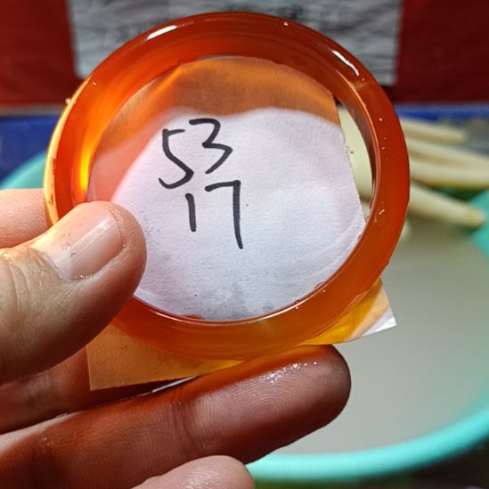 玛瑙/玉髓手镯未镶嵌