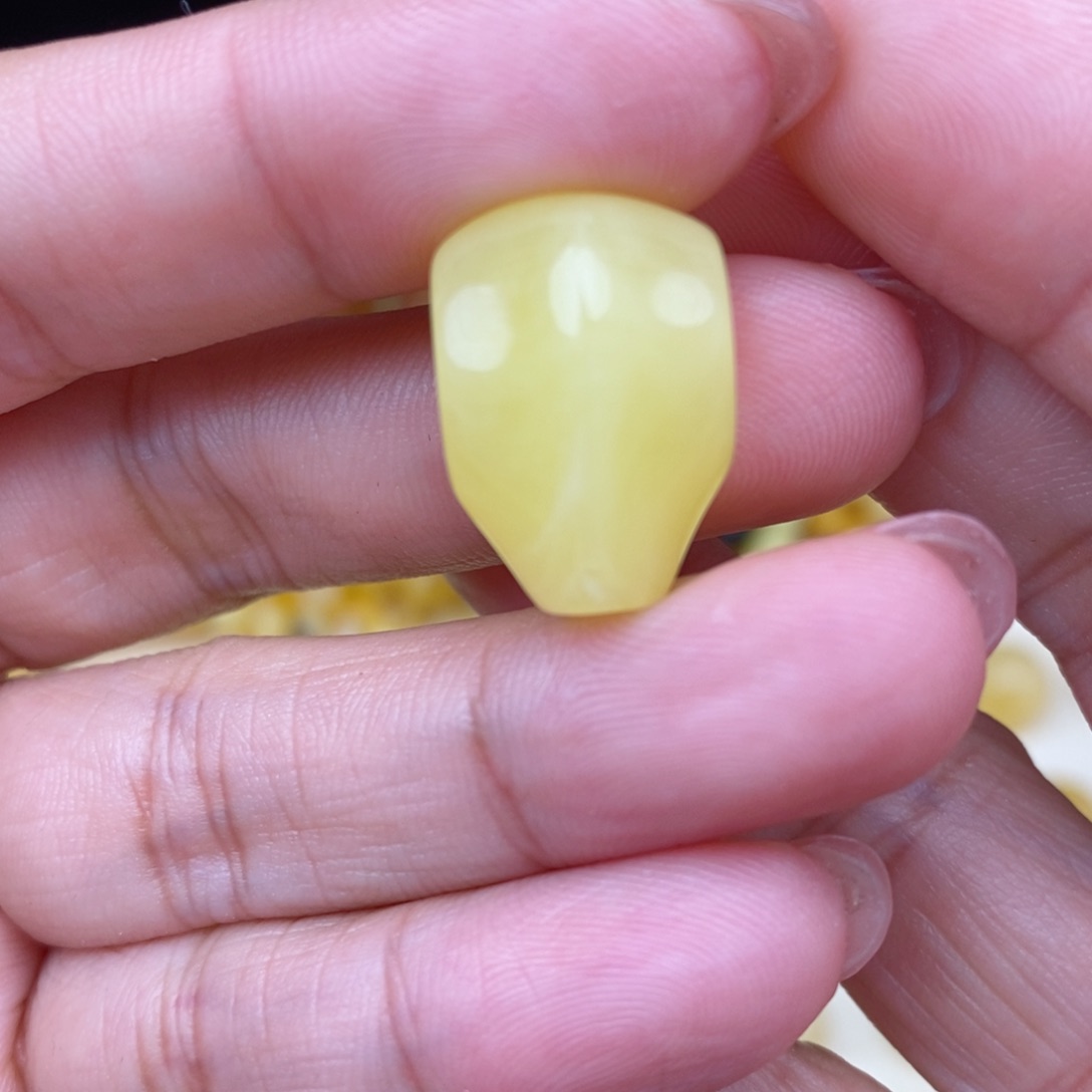 琥珀珠宝奇石未镶嵌诚***孩微瑕商品40