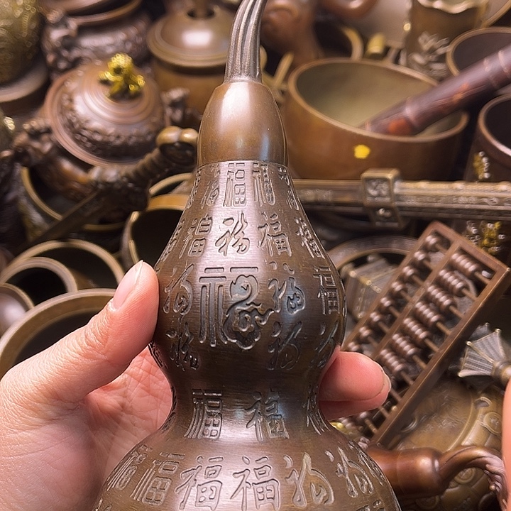 銅2334445667889987765568