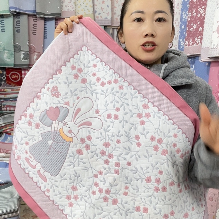 棉特价促销粉色花园兔