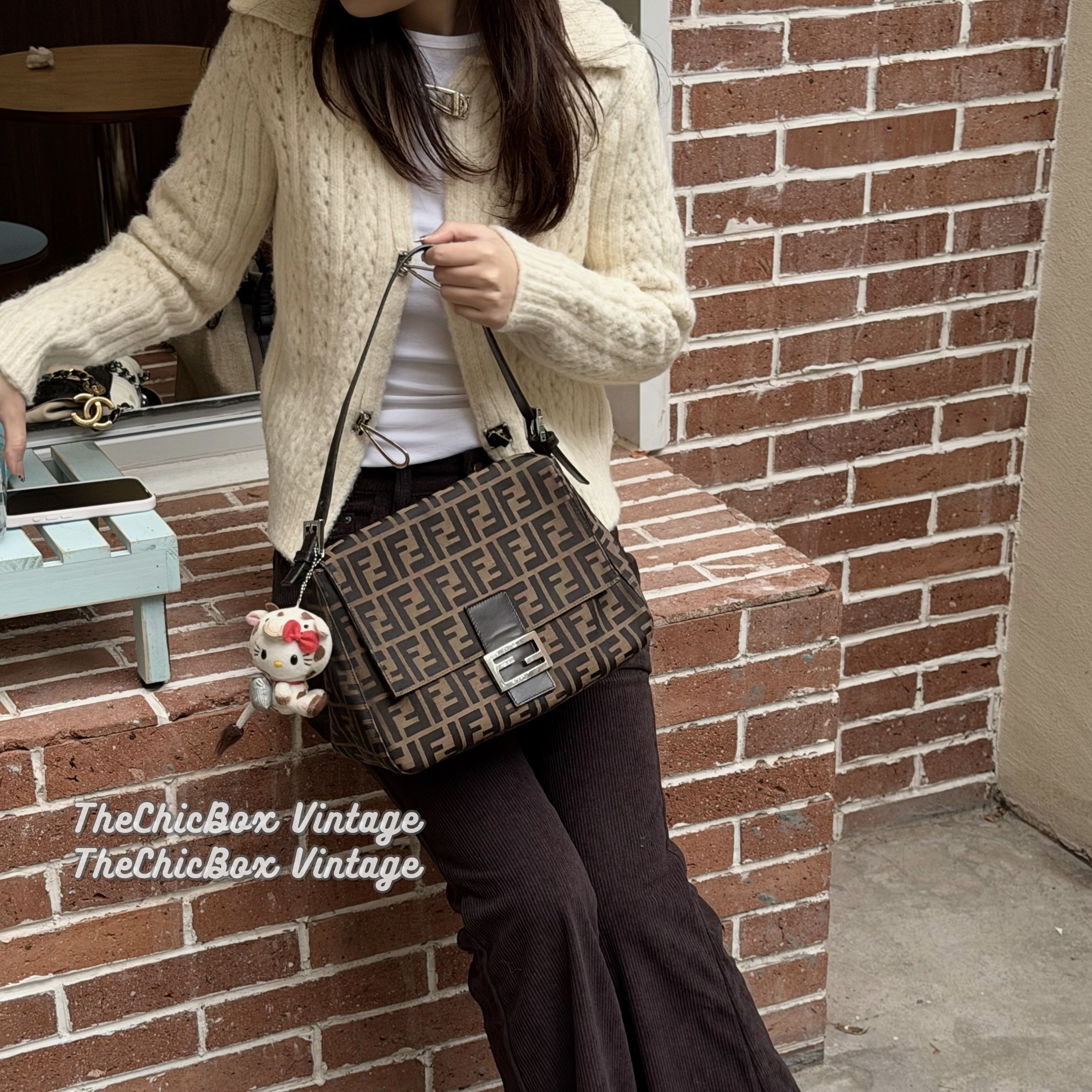 95新 FENDI/芬迪 只盒/Fendi经典中古老花大法棍包