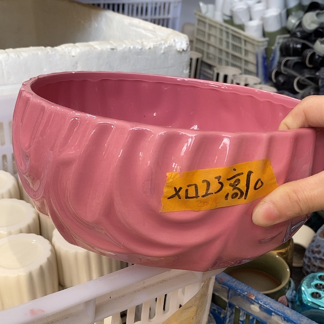 杯子陶盆有孔 瑕疵介意勿拍