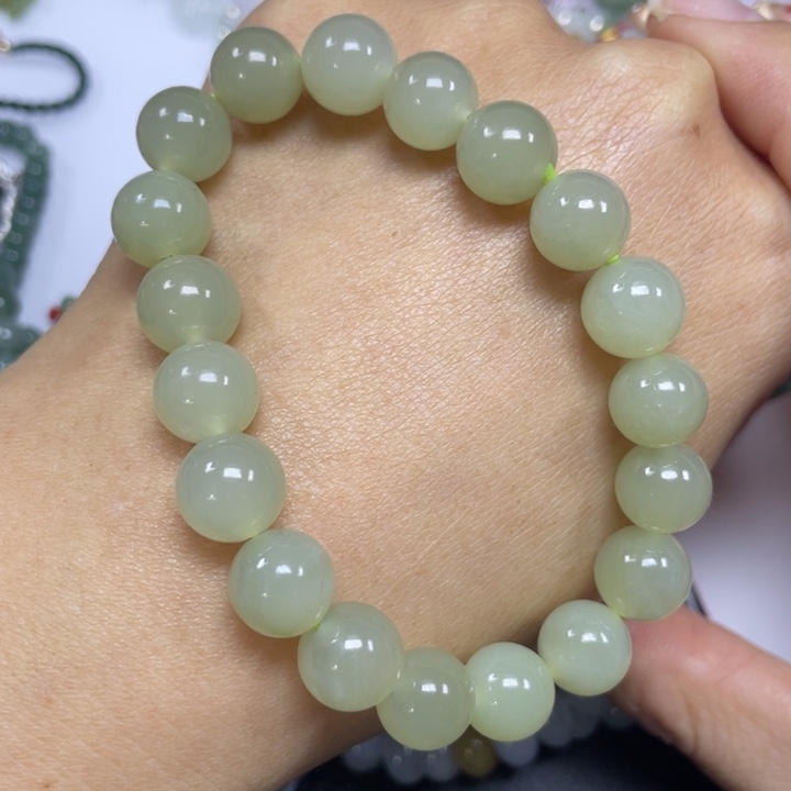 和田玉手串未镶嵌?****茶489999999999