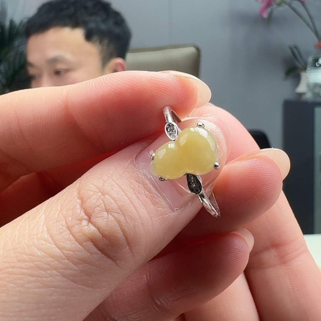 翡翠戒指银S925镶嵌天然