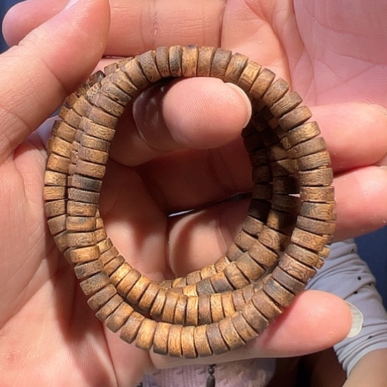 沉香手串白棋0.7多样性发货1条