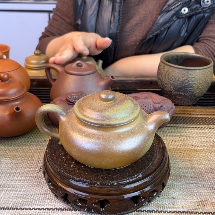 紫砂茶壶黄金段柴烧240cc
