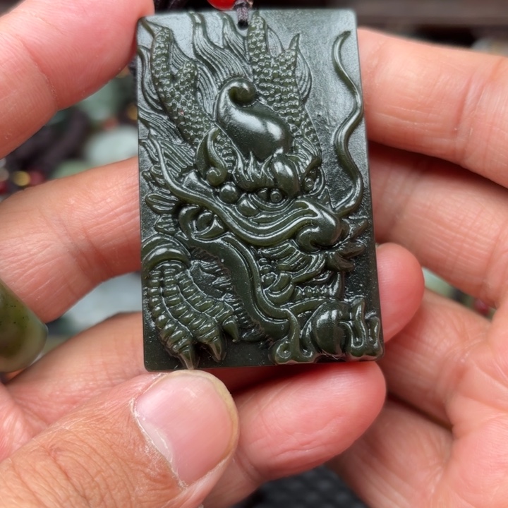 和田玉吊坠未镶嵌