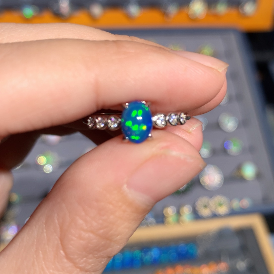 银S925镶嵌欧泊欧泊戒指y