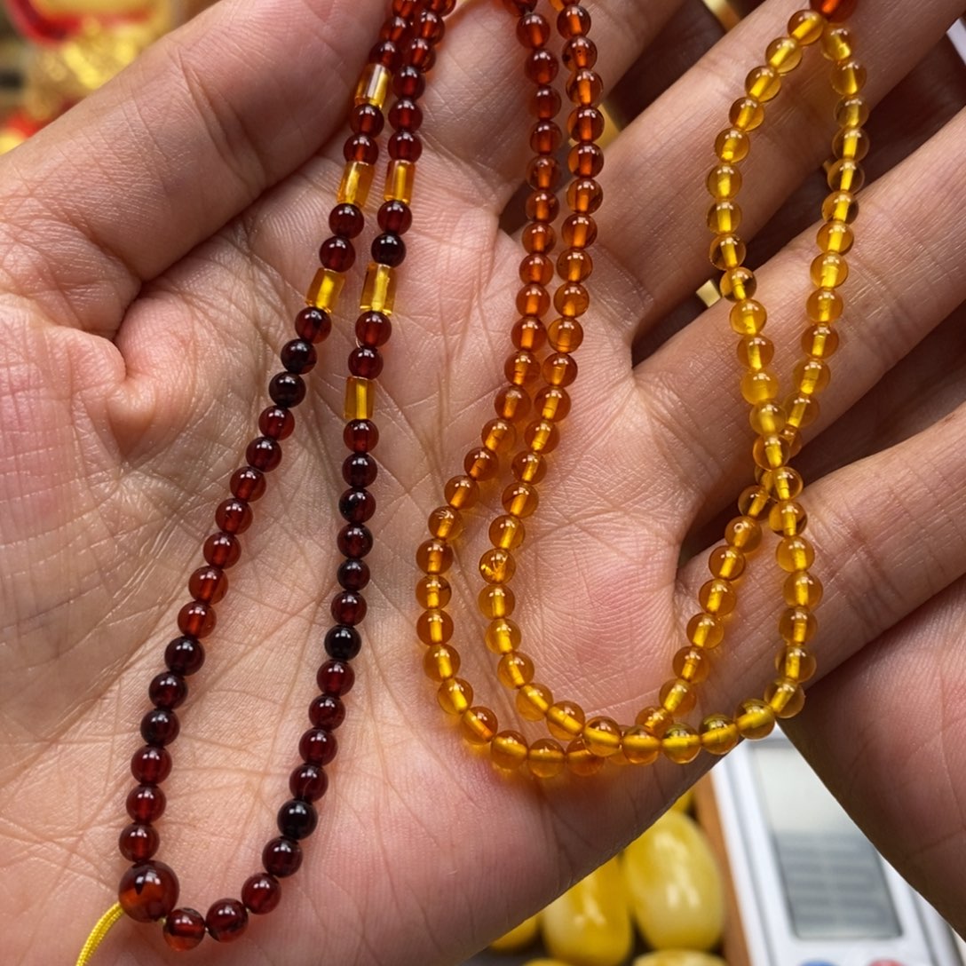 琥珀未镶嵌裸石琥珀