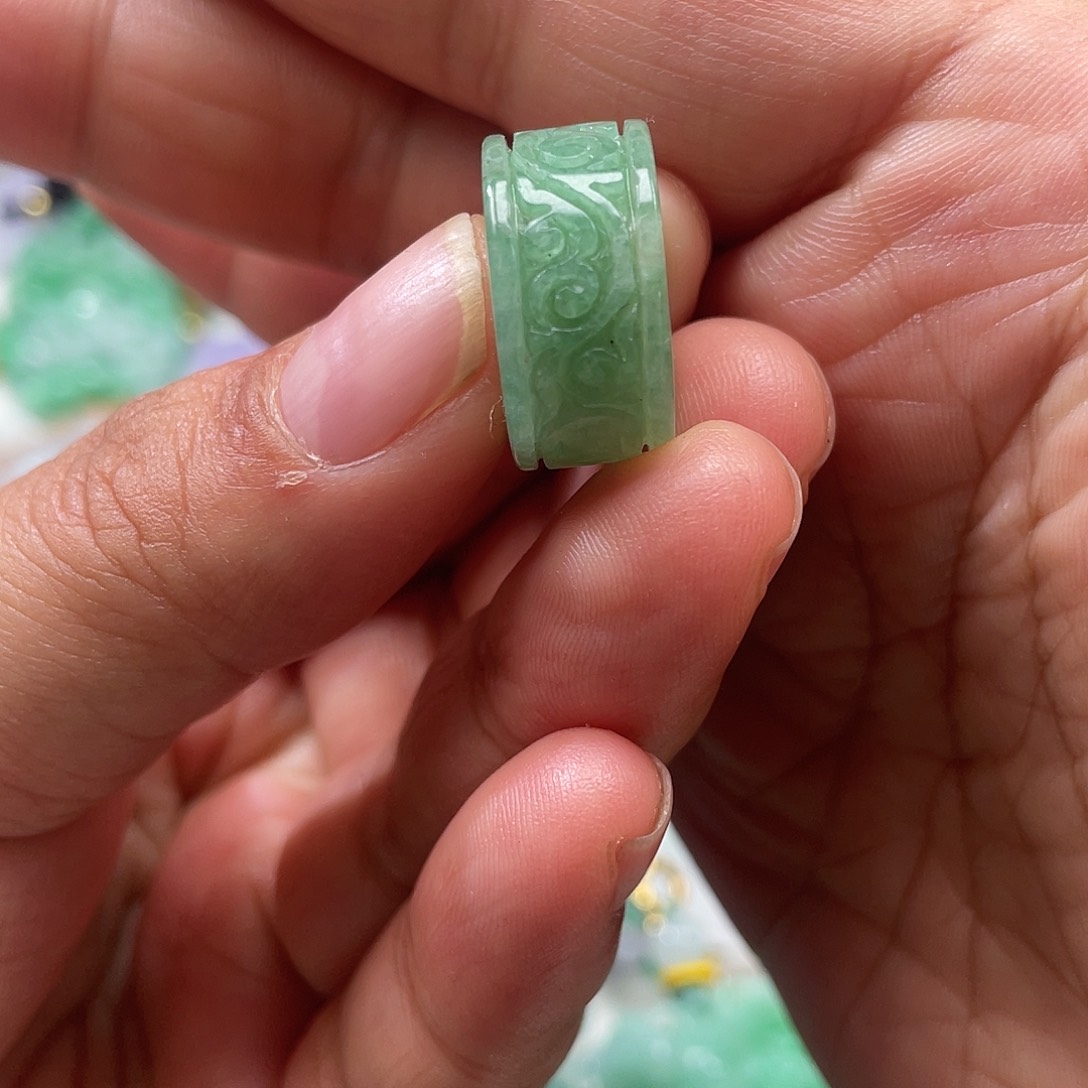 颈饰未镶嵌翡翠翡玉缘翡翠