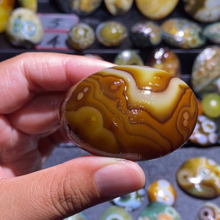 玛瑙/玉髓珠宝奇石未镶嵌