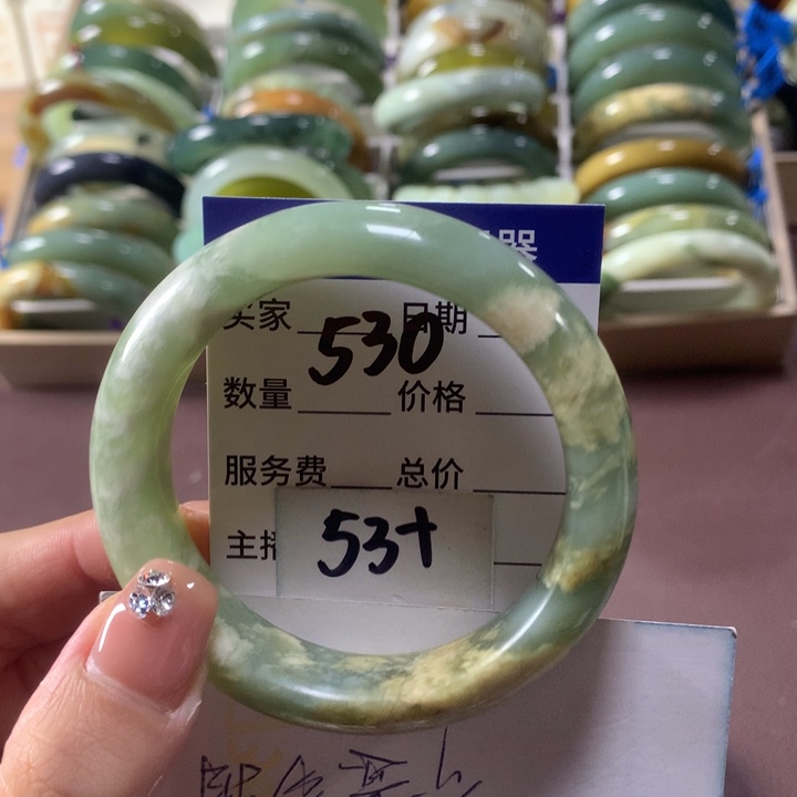 蛇纹石玉未镶嵌手镯530