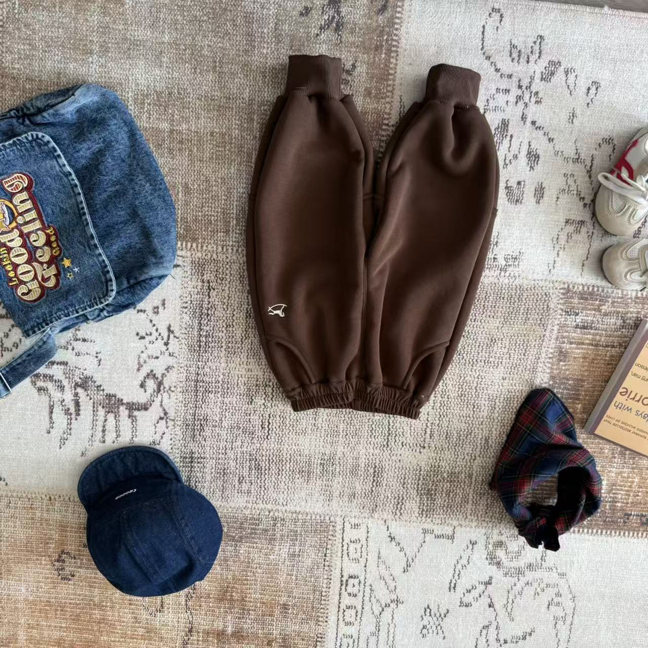 儿童秋冬刺绣木马加厚针织裤H2694