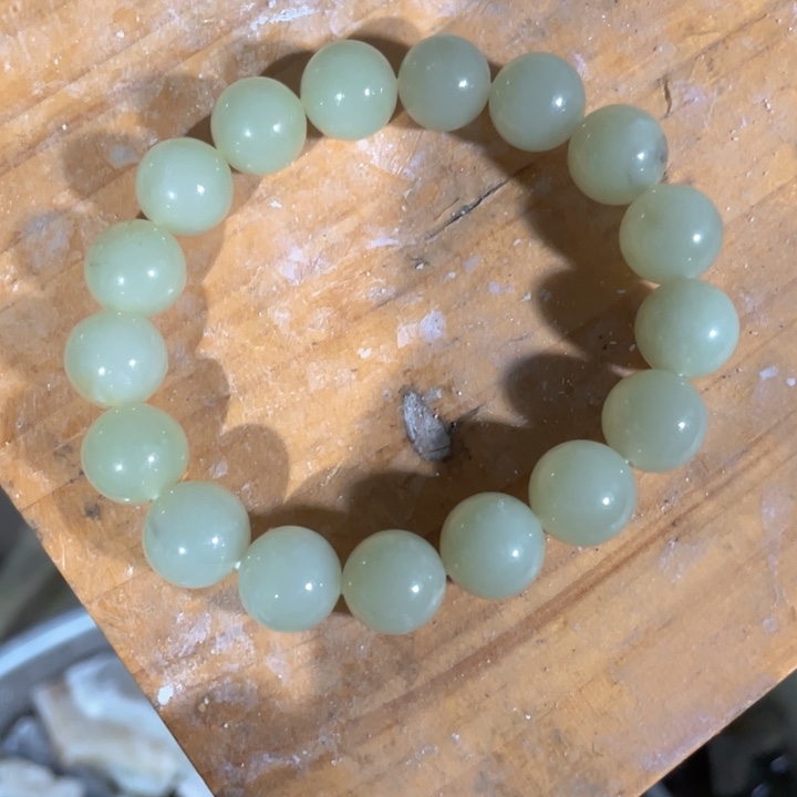 未镶嵌和田玉（糖玉）珠宝半成品