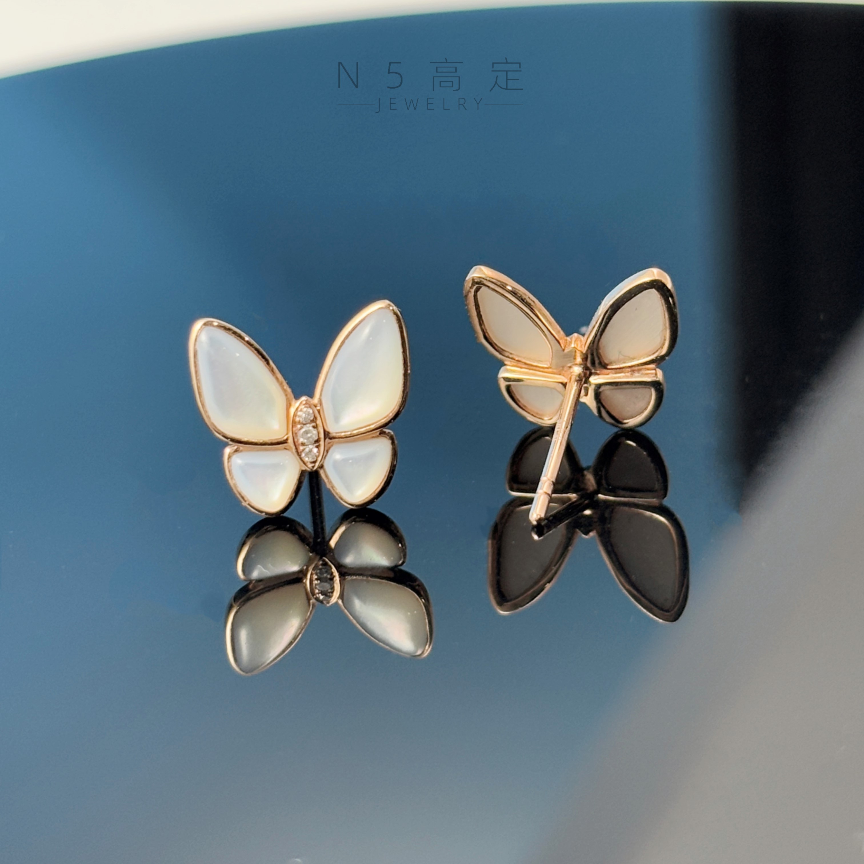 【N·5高定珠宝】  蝴蝶白贝母耳钉 ZSES00038