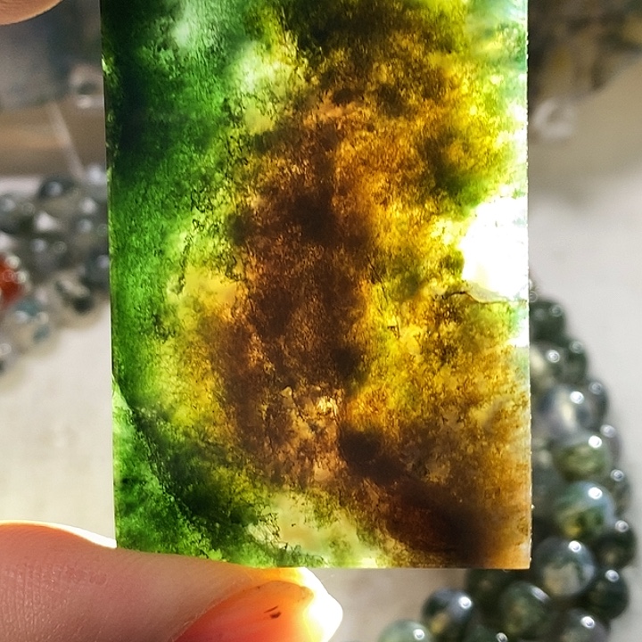 不***春玛瑙/玉髓未镶嵌吊坠(赠链)