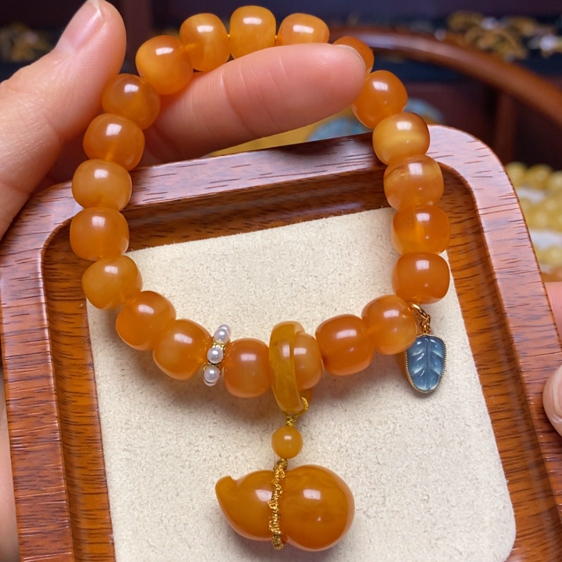 【闪购商品】蜜蜡手链未镶嵌手串