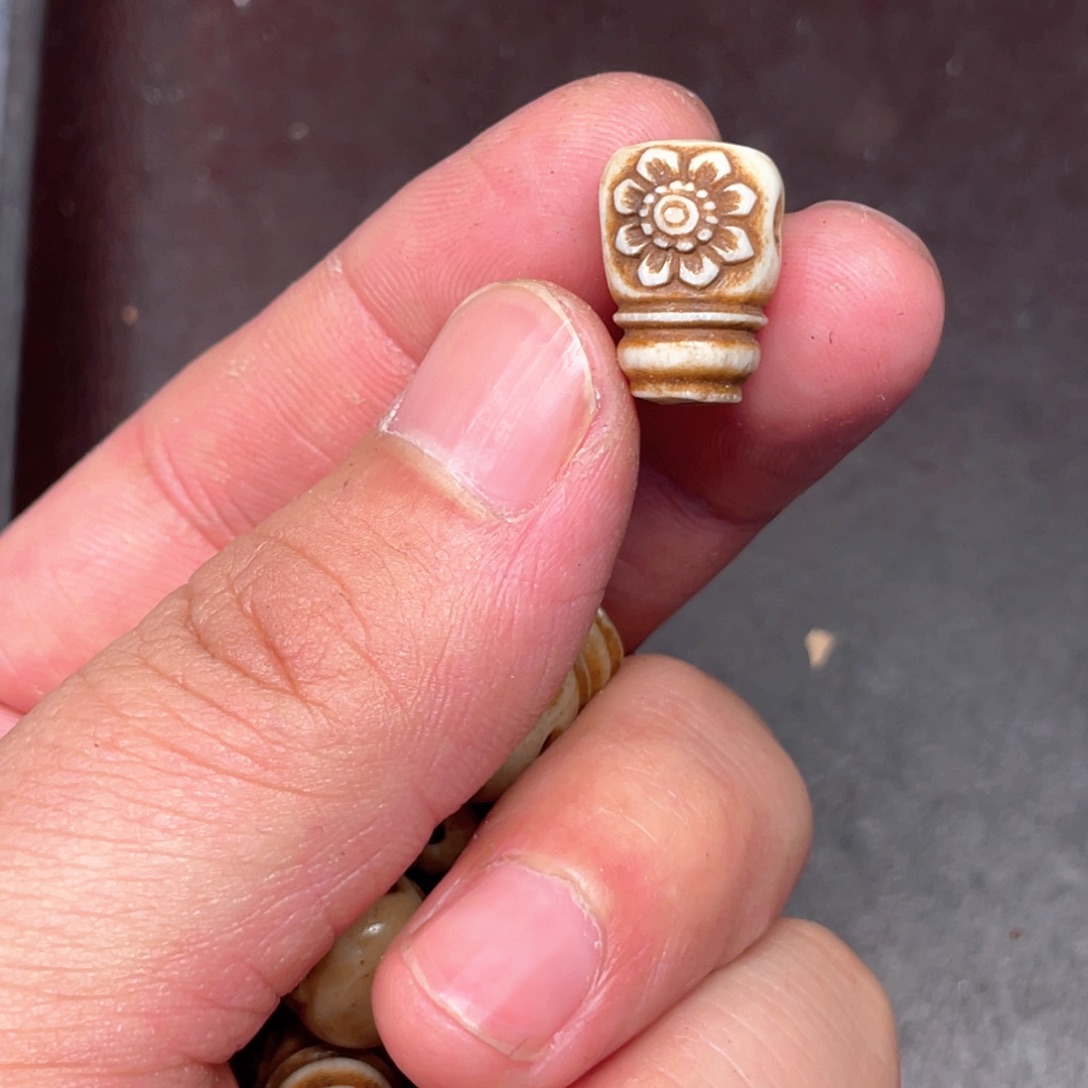 驼骨手串/手链编号112卡1.2