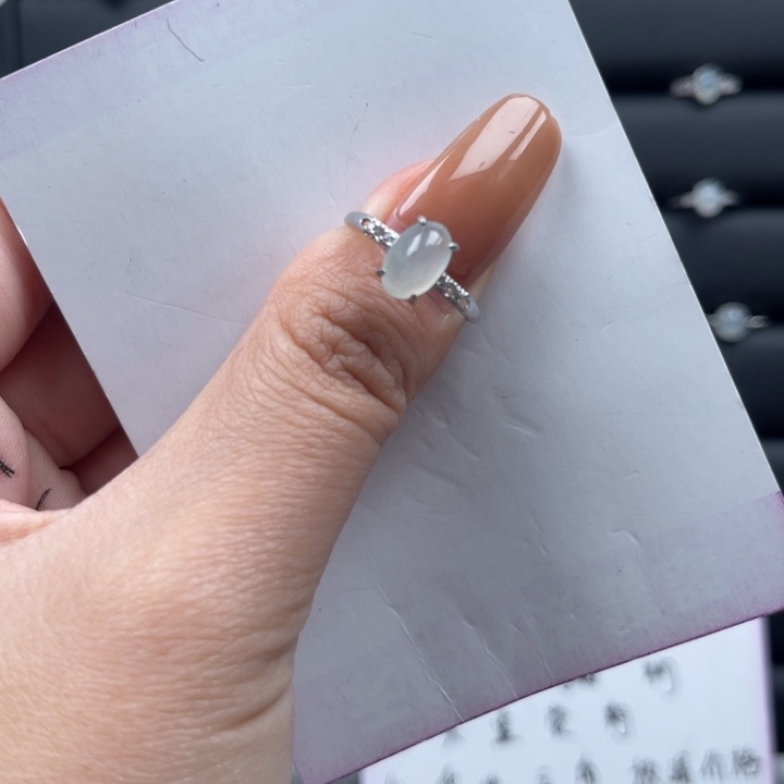 翡翠戒指银S925镶嵌简单