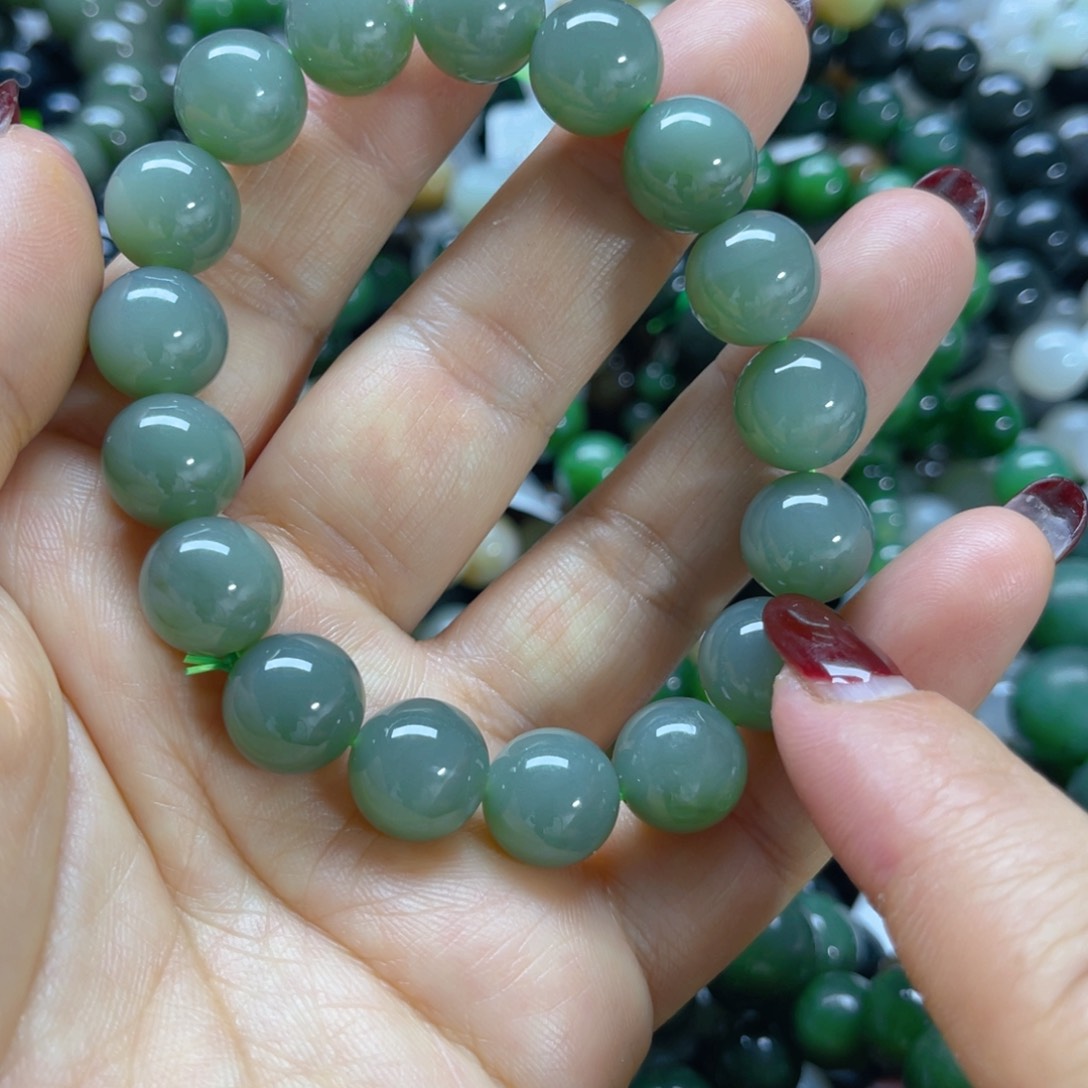 未镶嵌手链和田玉