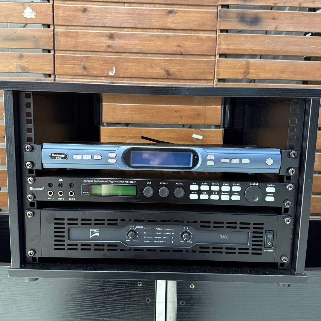 准新品  （不包邮）豪华7U机柜一个